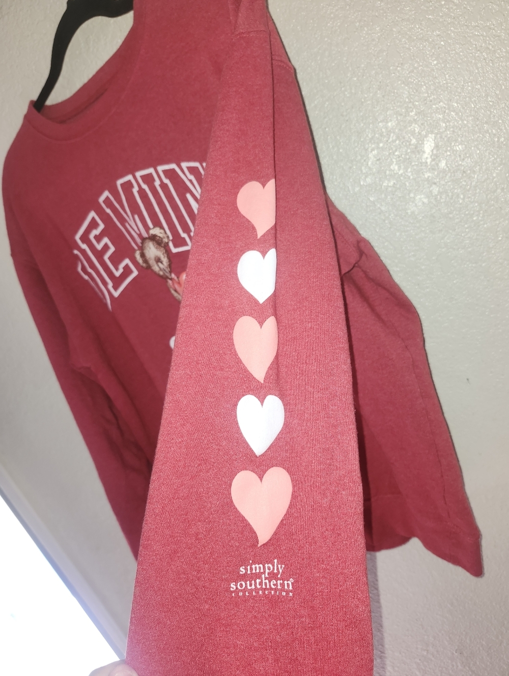 EUC Simply Southern "Be Mine🐻🩷🤍Valentine Crewneck Sweatshirt" Red❤️ Sz XS-S - Picture 10 of 12